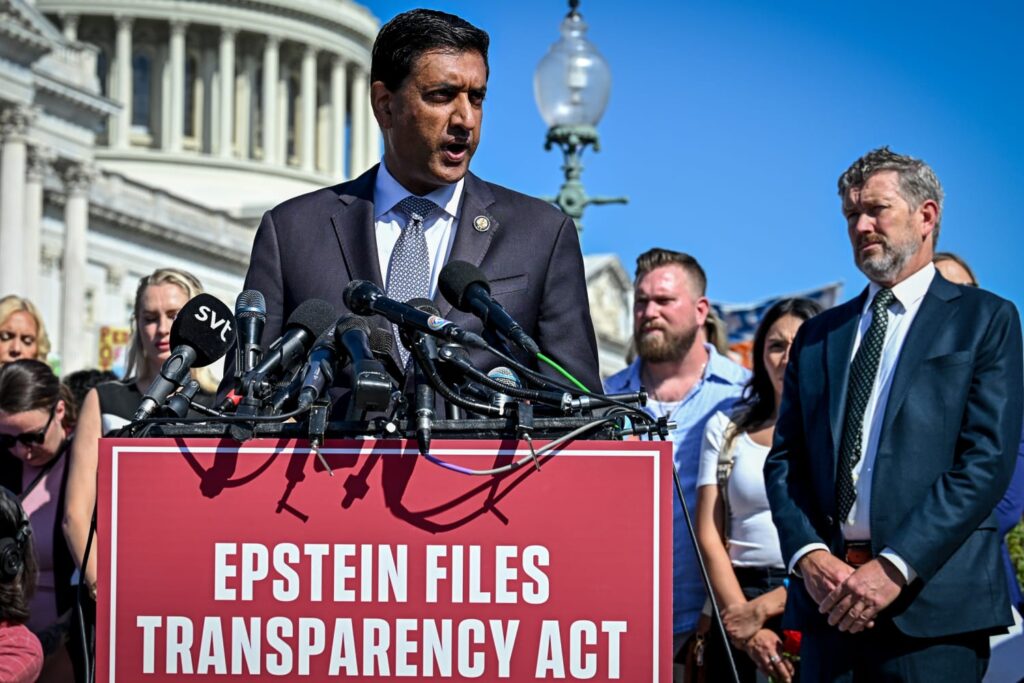 House Oversight Committee reviewing Jeffrey Epstein emails and investigation files