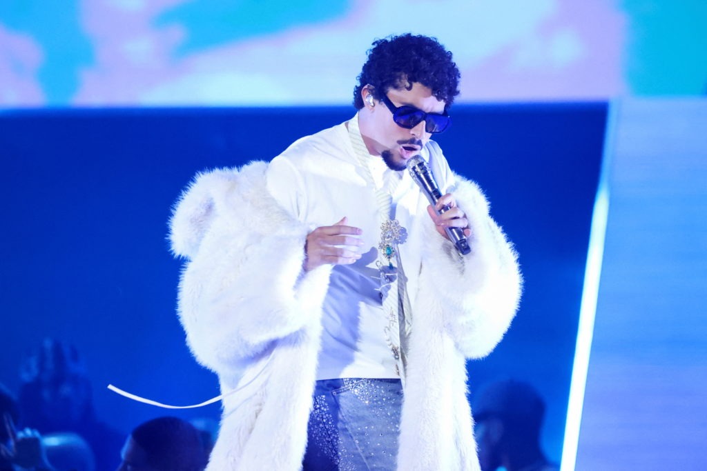 Pop Culture and Politics Divide